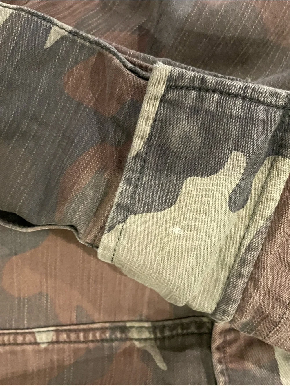 Levi's Men's Camo Cargo Shorts - Brown & Green